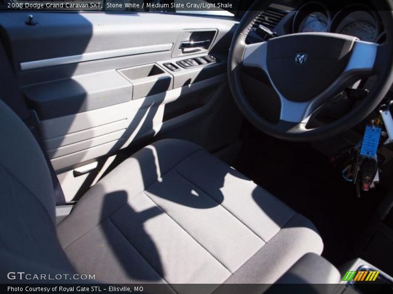 Stone White / Medium Slate Gray/Light Shale 2008 Dodge Grand Caravan SXT