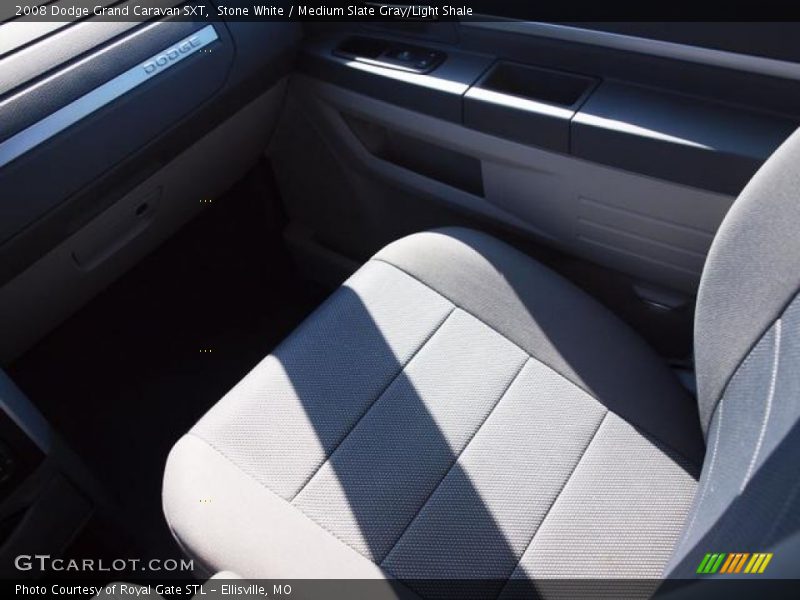 Stone White / Medium Slate Gray/Light Shale 2008 Dodge Grand Caravan SXT