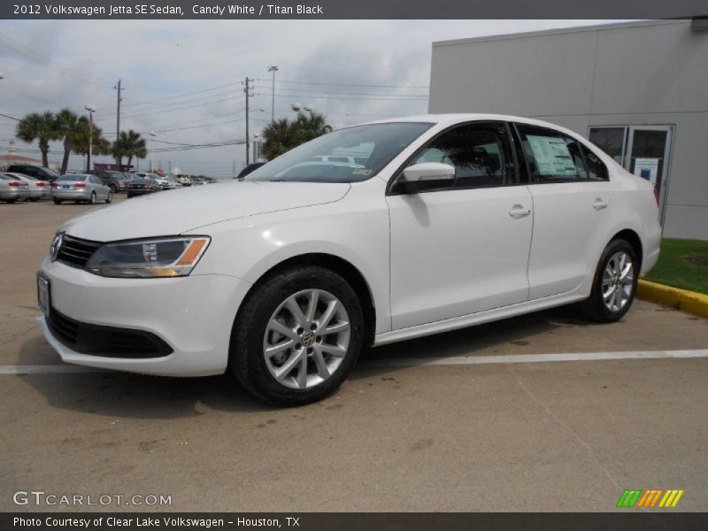 Candy White / Titan Black 2012 Volkswagen Jetta SE Sedan