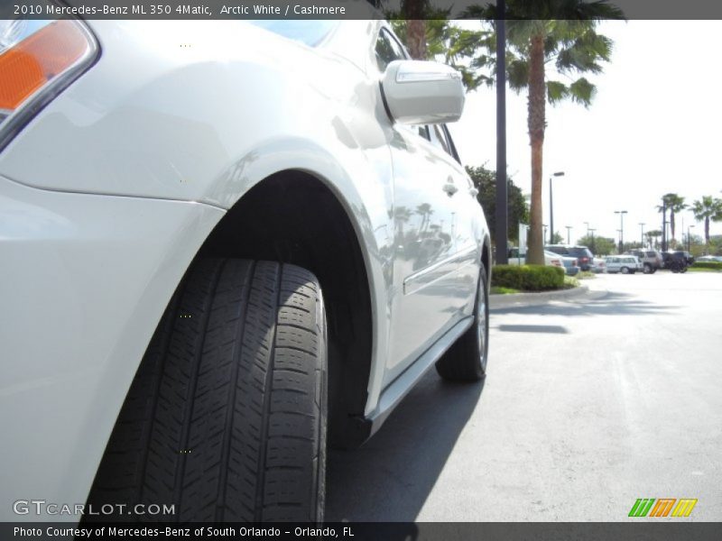 Arctic White / Cashmere 2010 Mercedes-Benz ML 350 4Matic