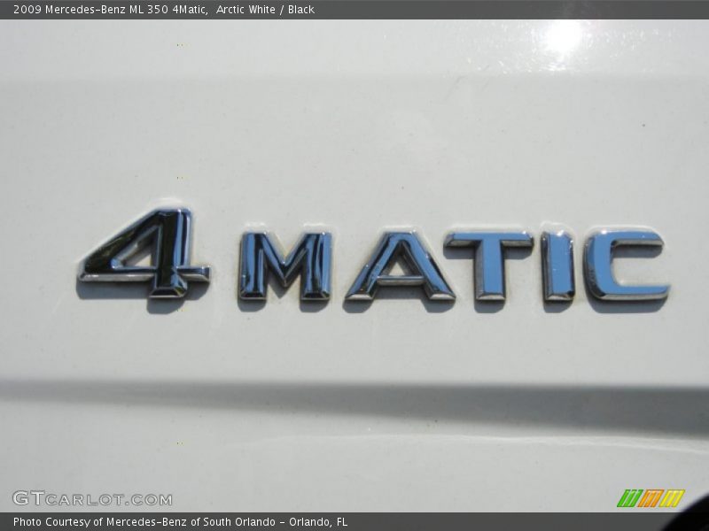 Arctic White / Black 2009 Mercedes-Benz ML 350 4Matic