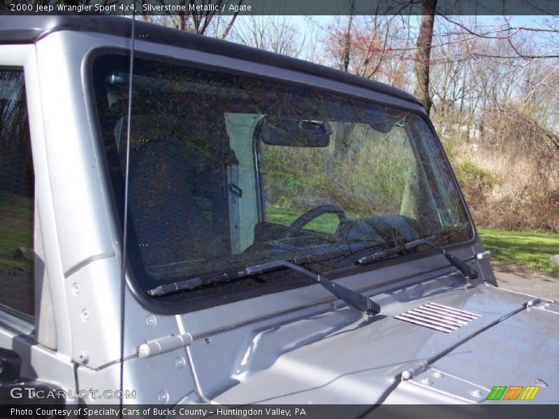 Silverstone Metallic / Agate 2000 Jeep Wrangler Sport 4x4