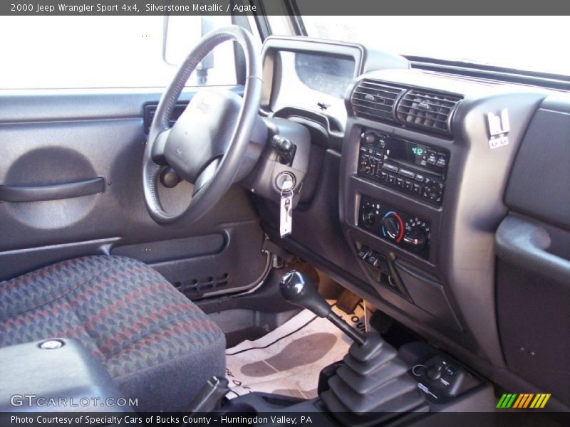 Silverstone Metallic / Agate 2000 Jeep Wrangler Sport 4x4