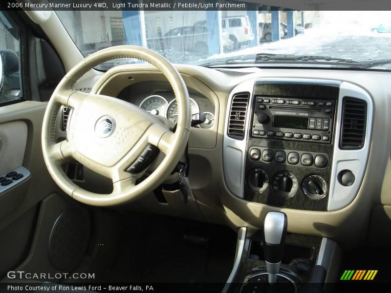 Light Tundra Metallic / Pebble/Light Parchment 2006 Mercury Mariner Luxury 4WD