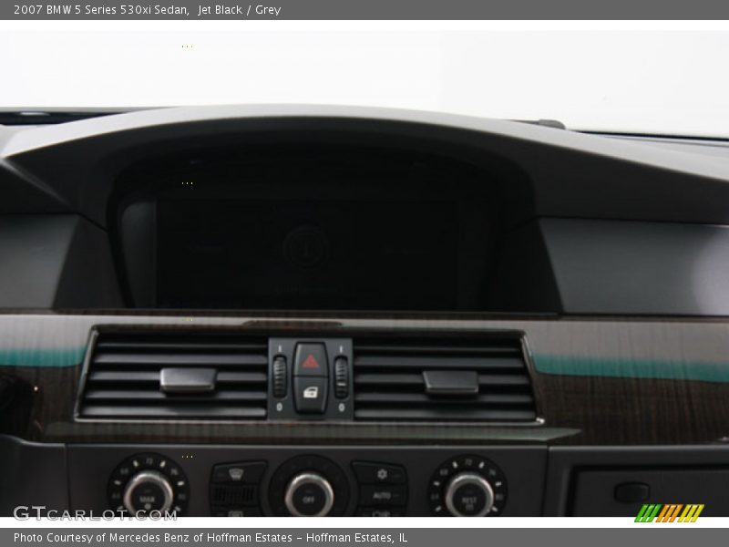Jet Black / Grey 2007 BMW 5 Series 530xi Sedan
