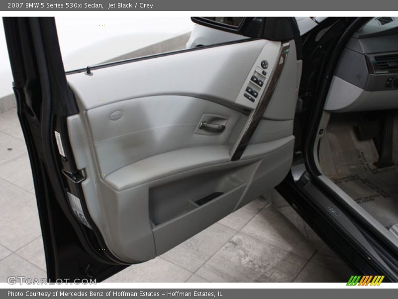 Jet Black / Grey 2007 BMW 5 Series 530xi Sedan