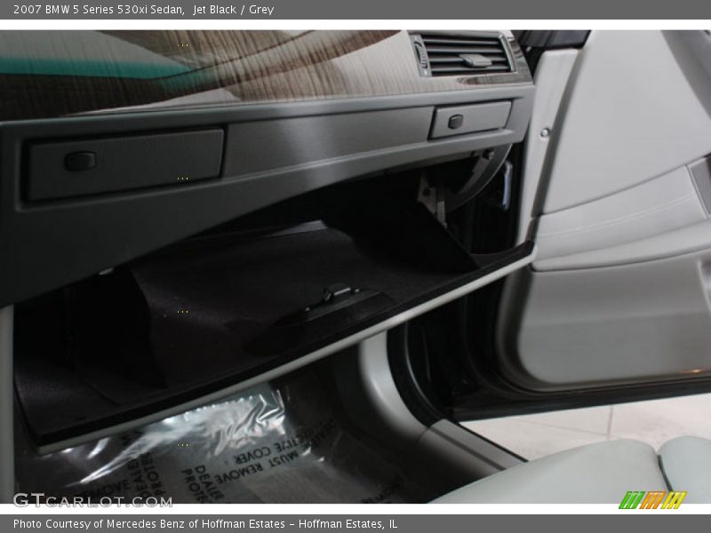 Jet Black / Grey 2007 BMW 5 Series 530xi Sedan
