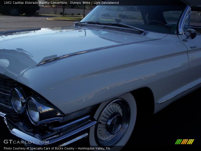 Olympic White / Light Sandalwood 1962 Cadillac Eldorado Biarritz Convertible