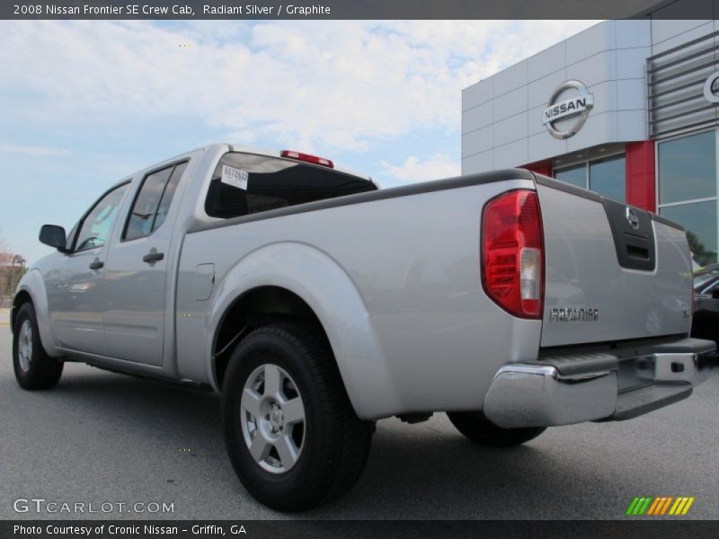 Radiant Silver / Graphite 2008 Nissan Frontier SE Crew Cab