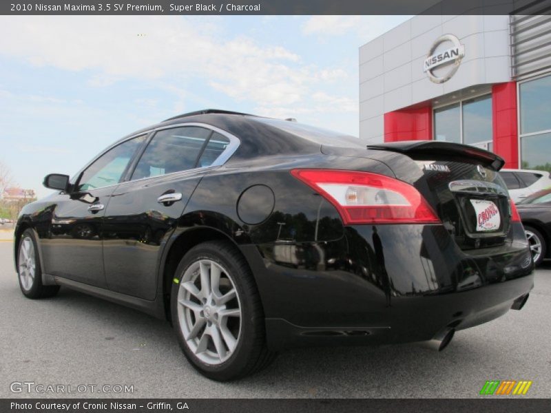 Super Black / Charcoal 2010 Nissan Maxima 3.5 SV Premium