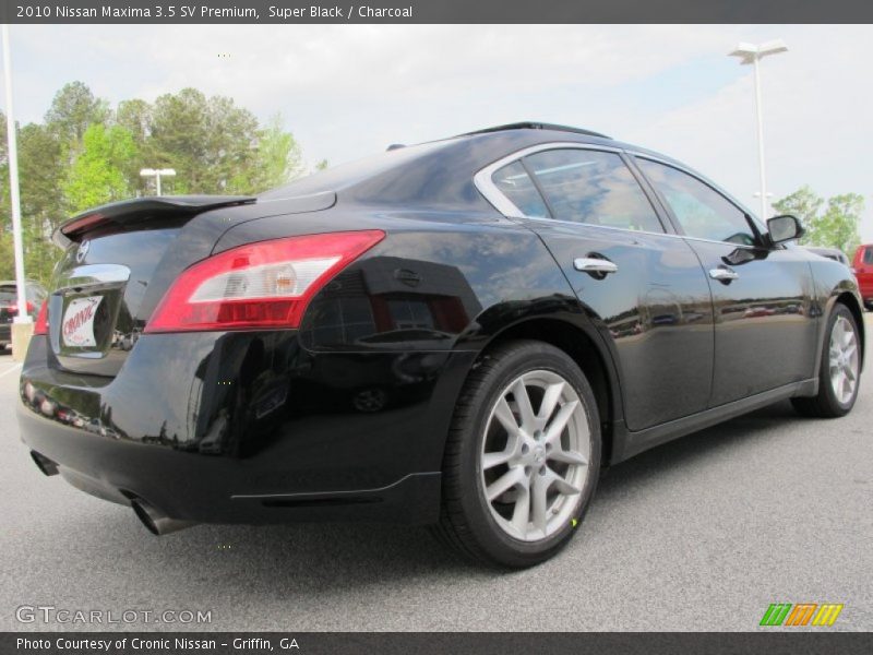 Super Black / Charcoal 2010 Nissan Maxima 3.5 SV Premium