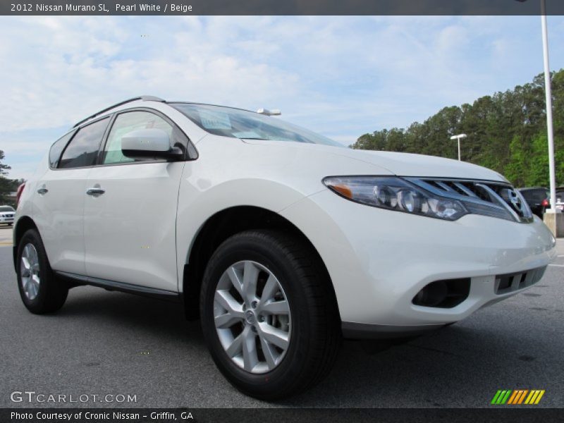 Pearl White / Beige 2012 Nissan Murano SL