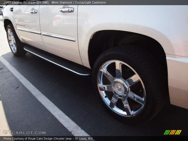 White Diamond / Cocoa/Light Cashmere 2007 Cadillac Escalade ESV AWD