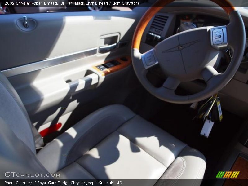 Brilliant Black Crystal Pearl / Light Graystone 2009 Chrysler Aspen Limited