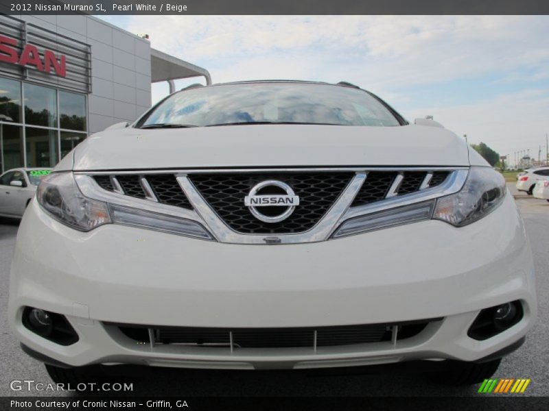 Pearl White / Beige 2012 Nissan Murano SL