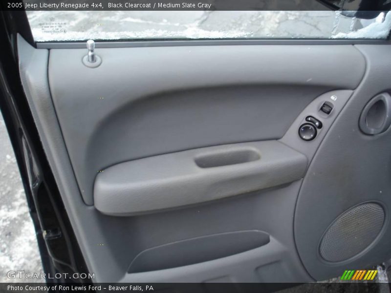 Black Clearcoat / Medium Slate Gray 2005 Jeep Liberty Renegade 4x4