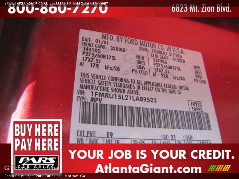 Laser Red / Medium Parchment 2001 Ford Expedition XLT