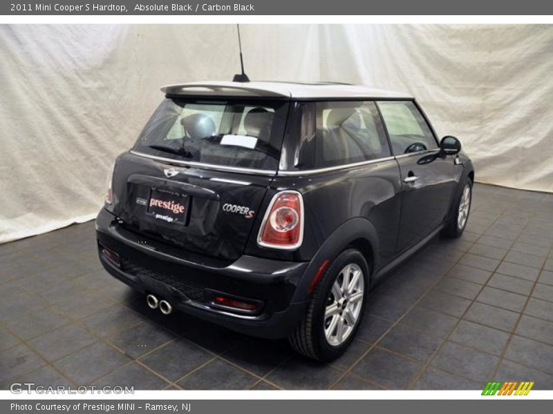 Absolute Black / Carbon Black 2011 Mini Cooper S Hardtop