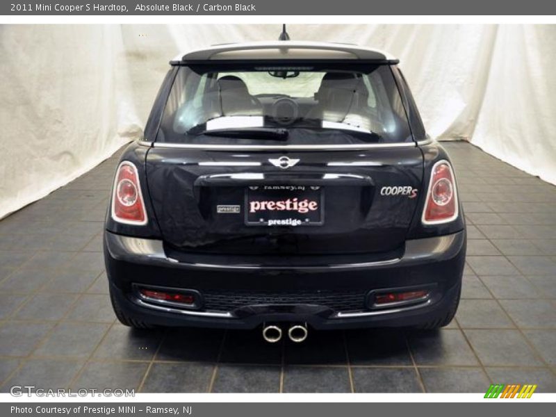 Absolute Black / Carbon Black 2011 Mini Cooper S Hardtop