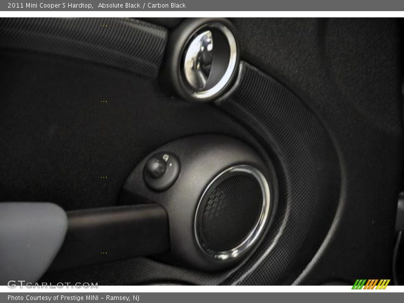 Absolute Black / Carbon Black 2011 Mini Cooper S Hardtop