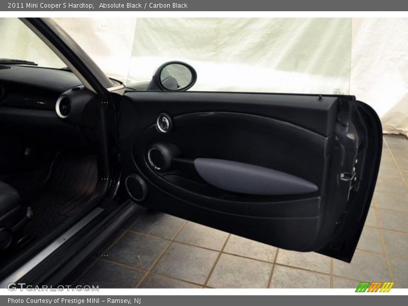 Absolute Black / Carbon Black 2011 Mini Cooper S Hardtop