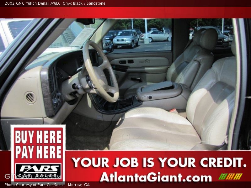 Onyx Black / Sandstone 2002 GMC Yukon Denali AWD