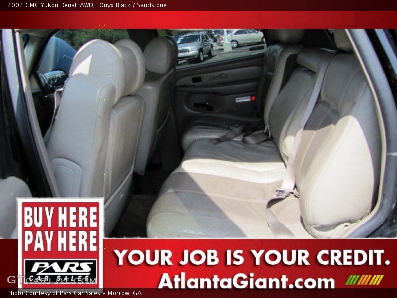 Onyx Black / Sandstone 2002 GMC Yukon Denali AWD