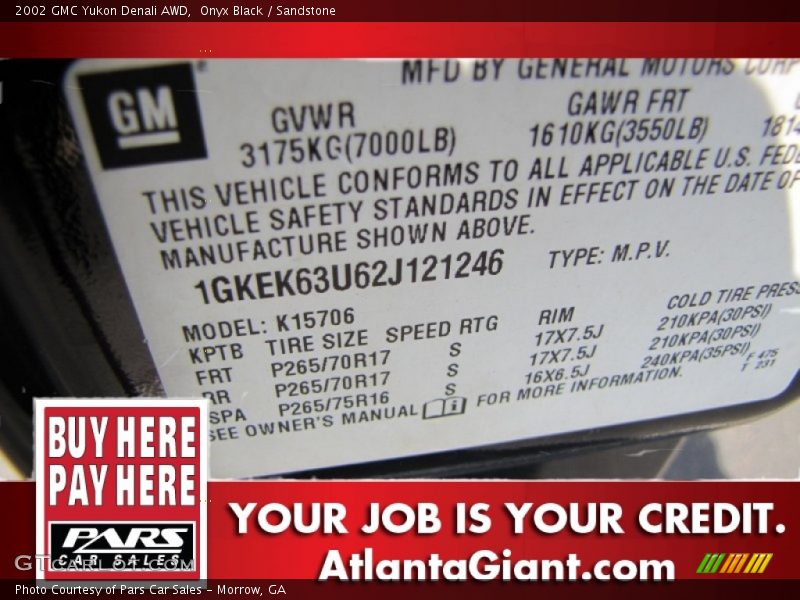 Onyx Black / Sandstone 2002 GMC Yukon Denali AWD