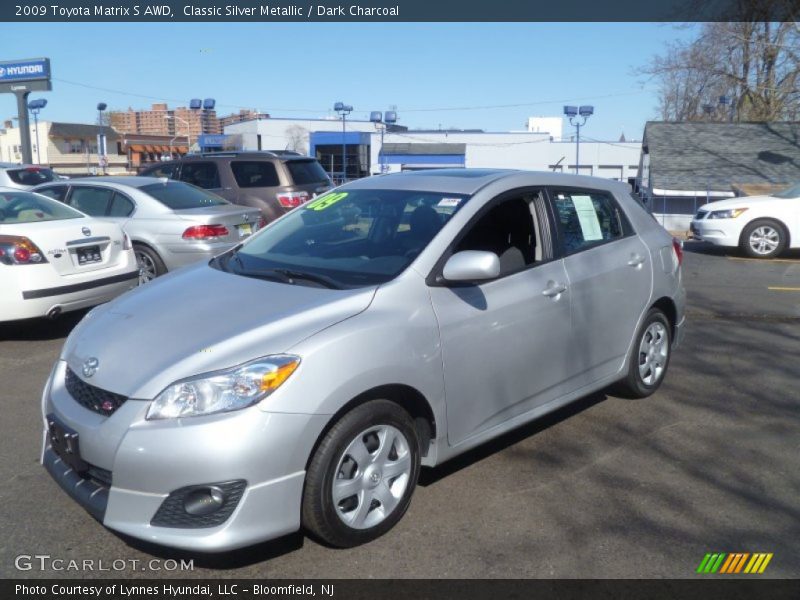 Classic Silver Metallic / Dark Charcoal 2009 Toyota Matrix S AWD