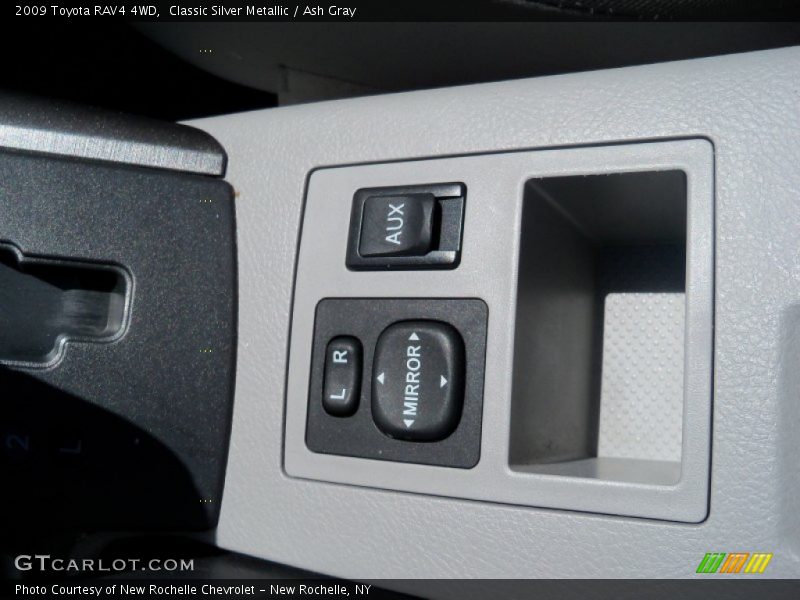 Classic Silver Metallic / Ash Gray 2009 Toyota RAV4 4WD