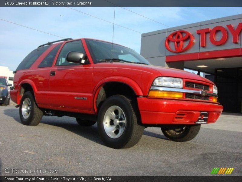 Victory Red / Graphite 2005 Chevrolet Blazer LS