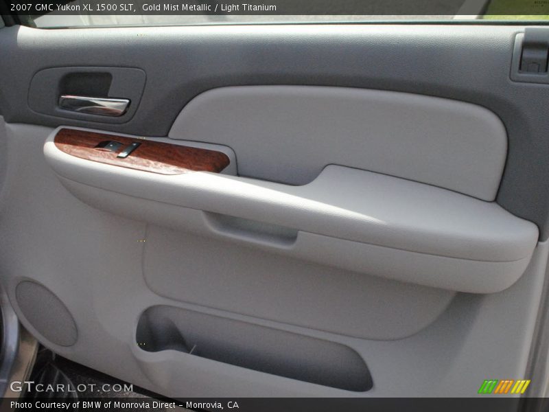 Gold Mist Metallic / Light Titanium 2007 GMC Yukon XL 1500 SLT