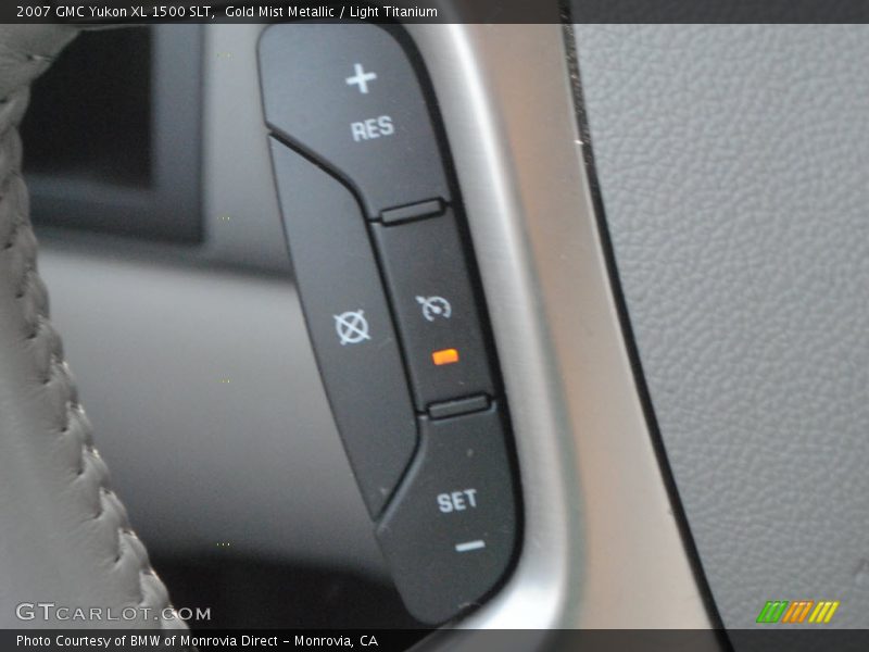 Gold Mist Metallic / Light Titanium 2007 GMC Yukon XL 1500 SLT