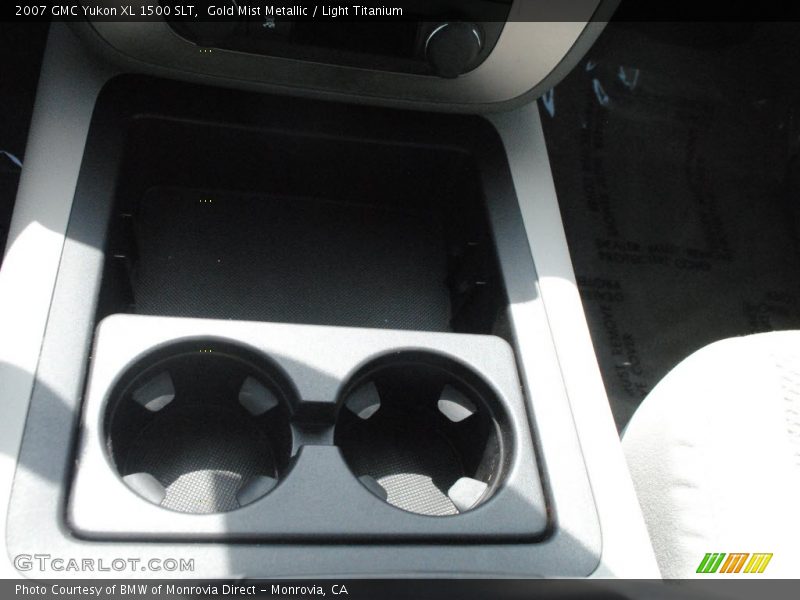 Gold Mist Metallic / Light Titanium 2007 GMC Yukon XL 1500 SLT