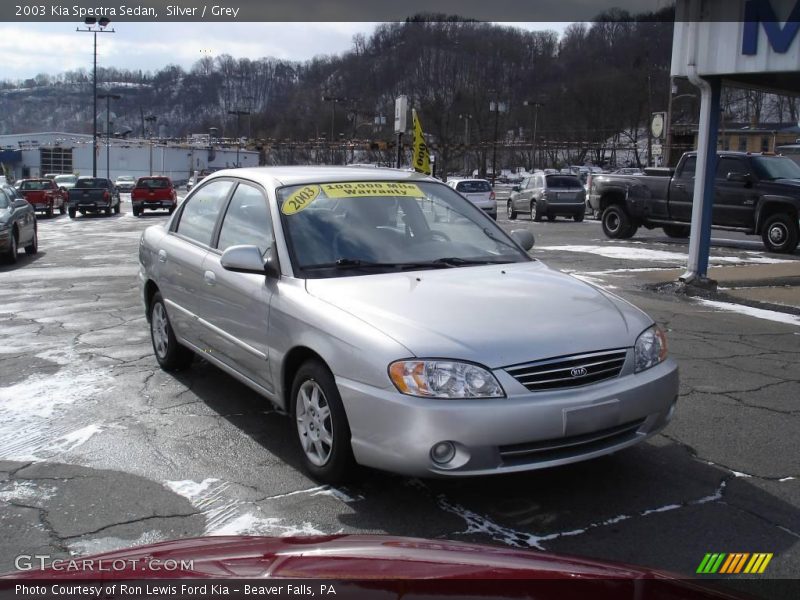Silver / Grey 2003 Kia Spectra Sedan