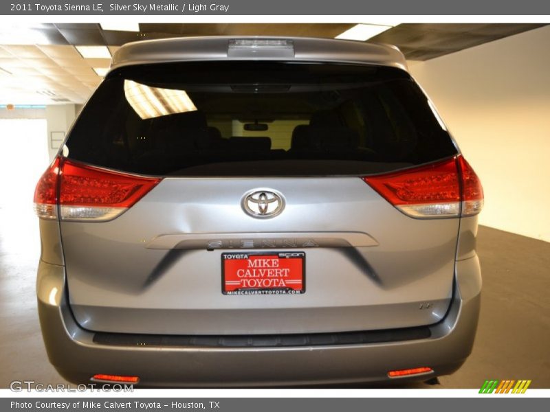Silver Sky Metallic / Light Gray 2011 Toyota Sienna LE