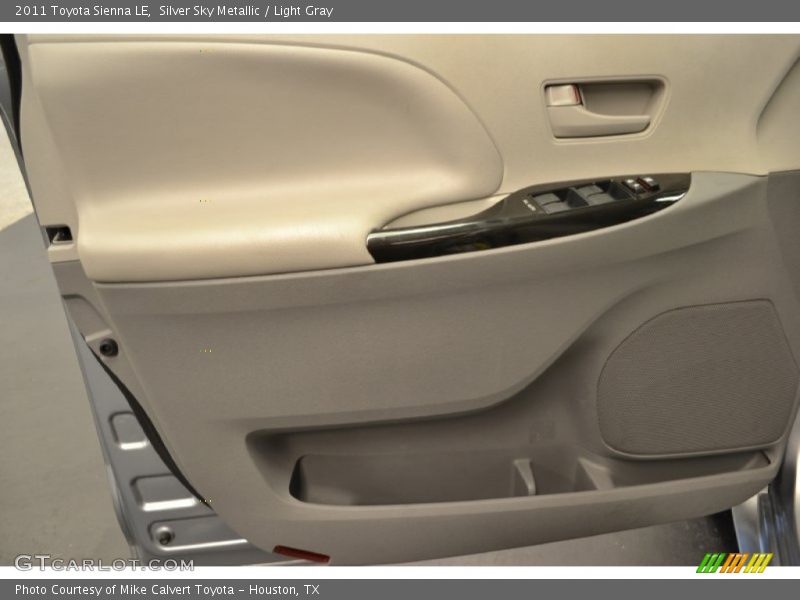 Silver Sky Metallic / Light Gray 2011 Toyota Sienna LE