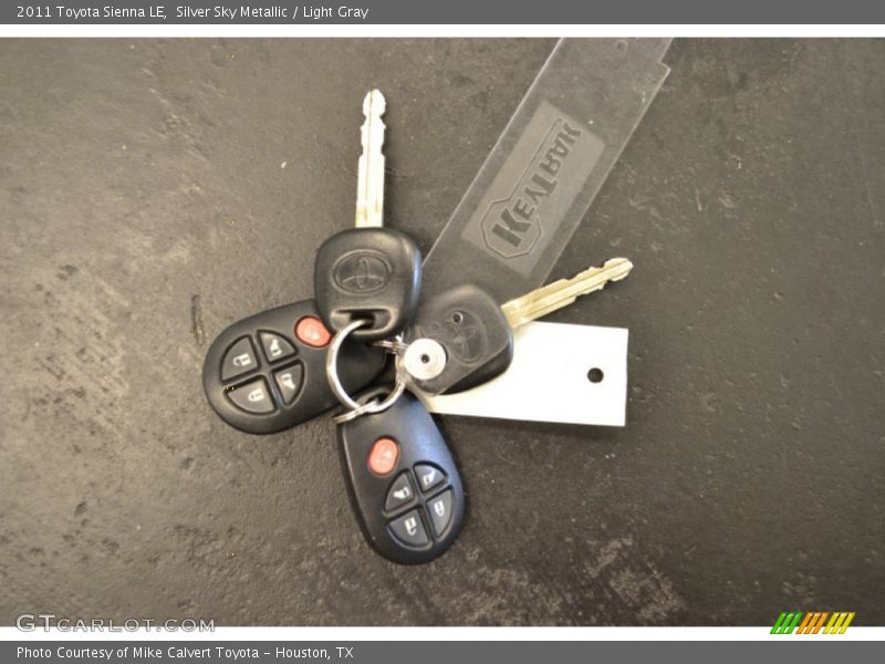 Silver Sky Metallic / Light Gray 2011 Toyota Sienna LE