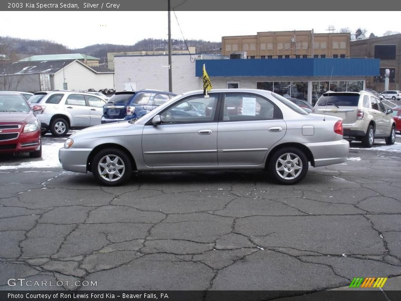 Silver / Grey 2003 Kia Spectra Sedan