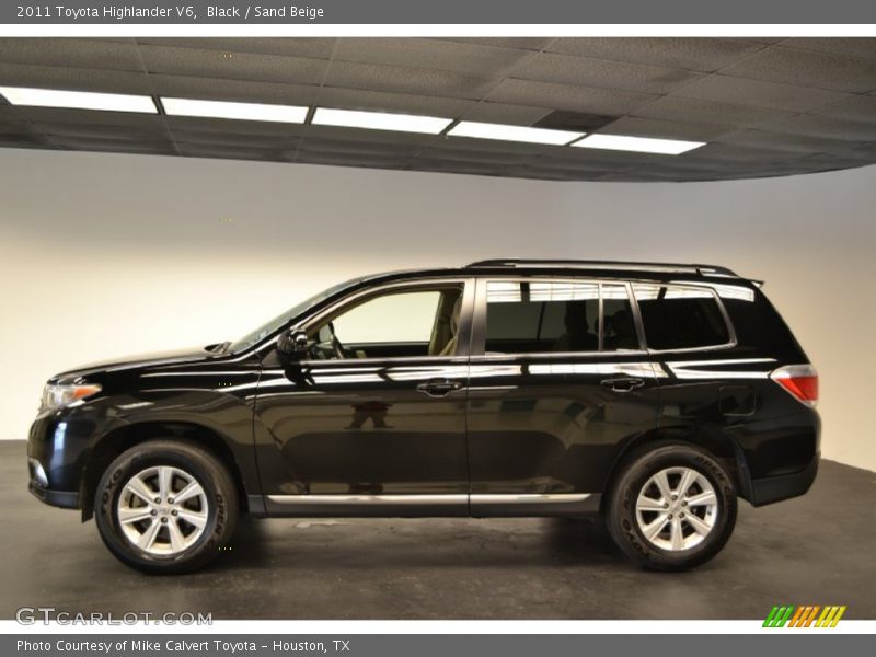 Black / Sand Beige 2011 Toyota Highlander V6