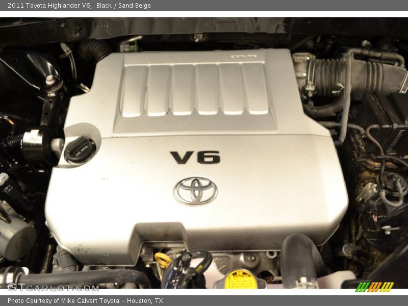 Black / Sand Beige 2011 Toyota Highlander V6