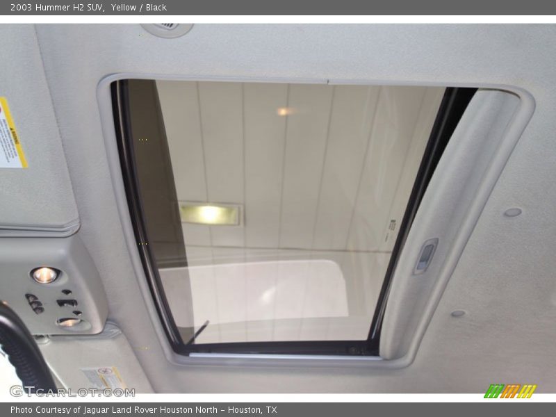 Yellow / Black 2003 Hummer H2 SUV