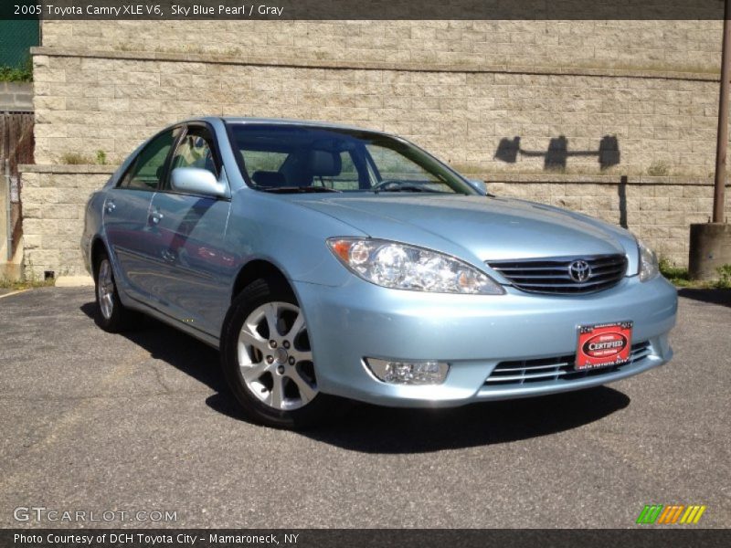 Sky Blue Pearl / Gray 2005 Toyota Camry XLE V6
