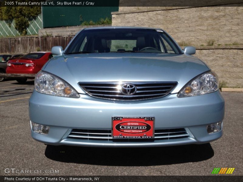 Sky Blue Pearl / Gray 2005 Toyota Camry XLE V6