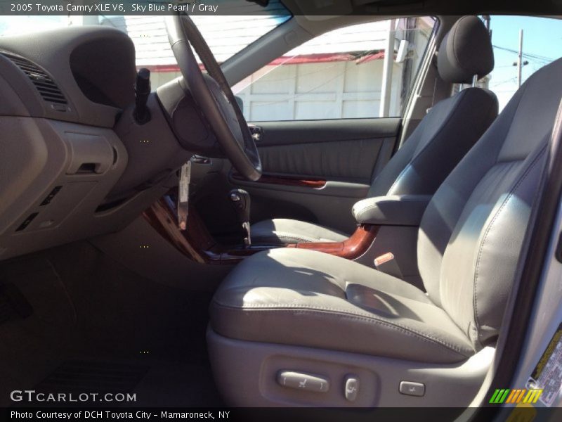 Sky Blue Pearl / Gray 2005 Toyota Camry XLE V6