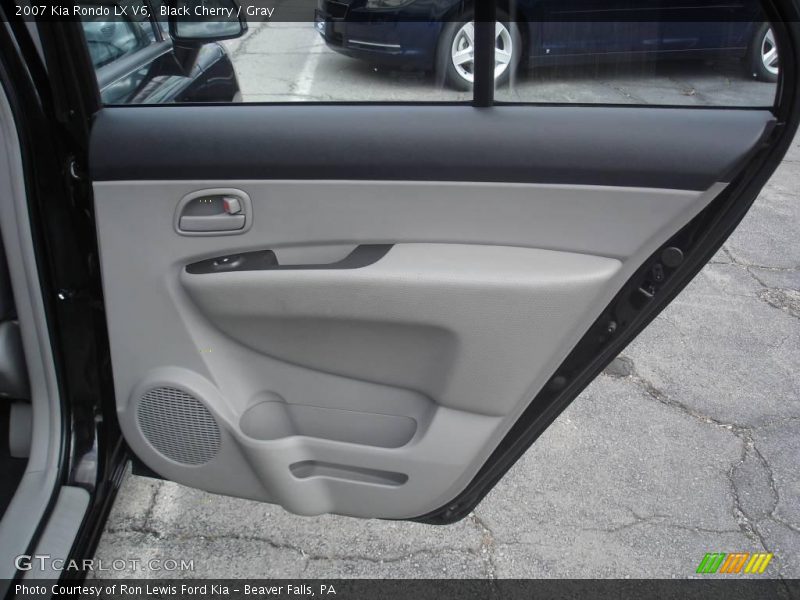 Black Cherry / Gray 2007 Kia Rondo LX V6