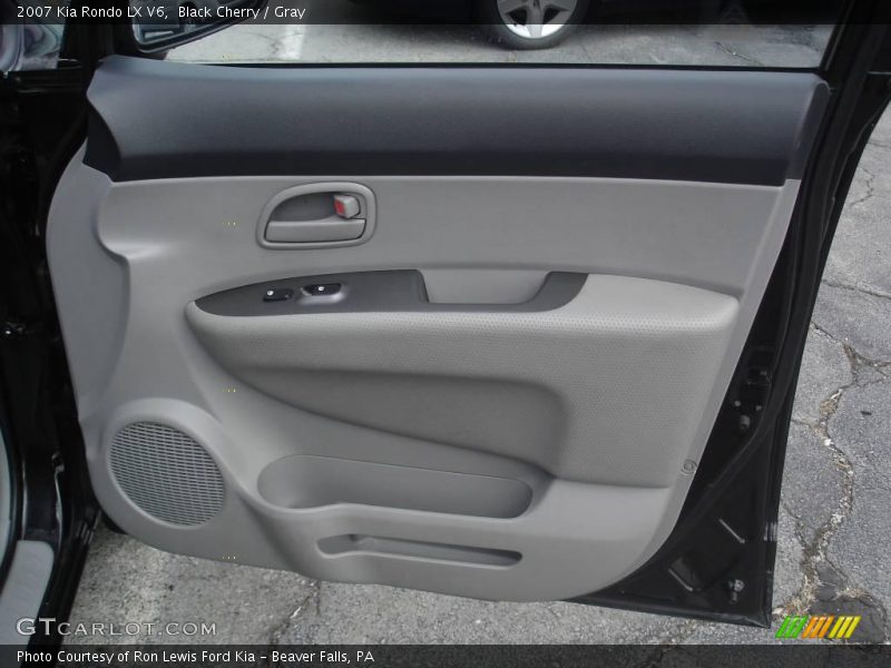 Black Cherry / Gray 2007 Kia Rondo LX V6