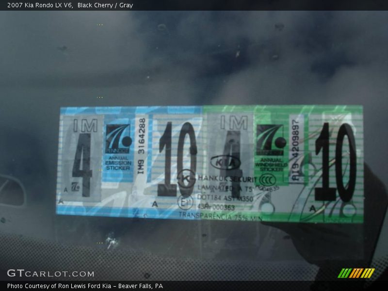 Black Cherry / Gray 2007 Kia Rondo LX V6