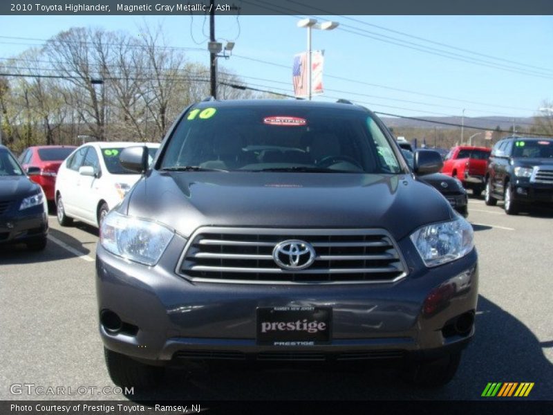 Magnetic Gray Metallic / Ash 2010 Toyota Highlander