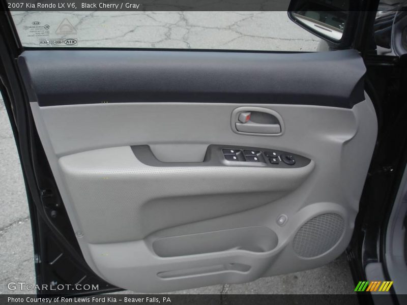 Black Cherry / Gray 2007 Kia Rondo LX V6
